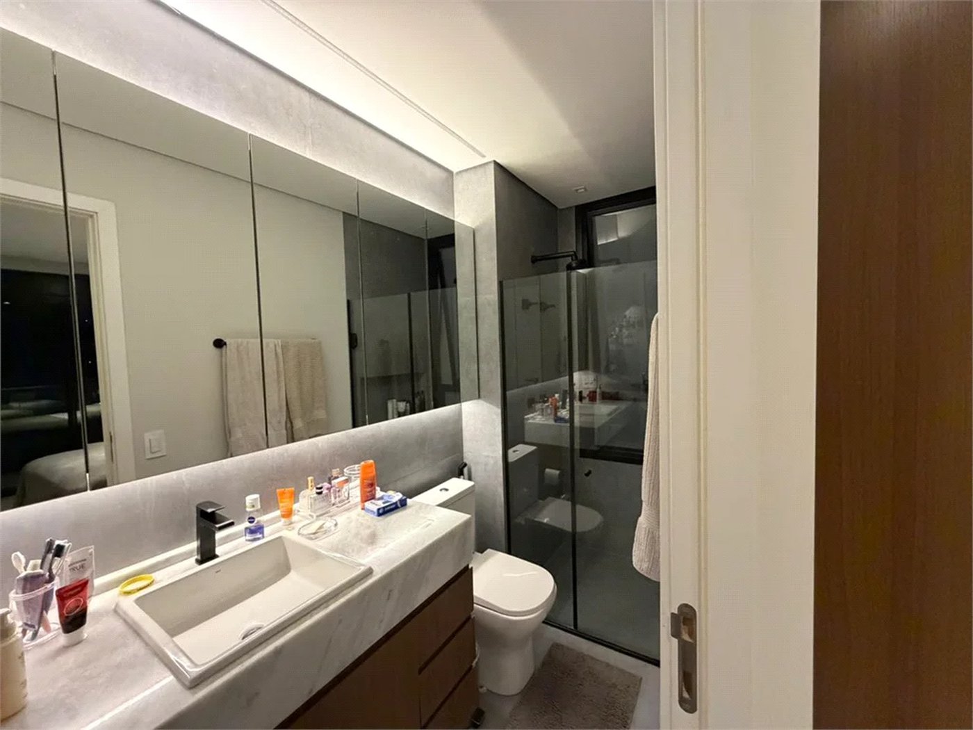 Apartamento à venda com 4 quartos, sendo 1 suíte,  em Cerqueira César, São Paulo, SP