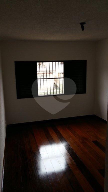 Sobrado à venda com 4 quartos, sendo 1 suíte, em Vila Nova Cachoeirinha, São Paulo, SP