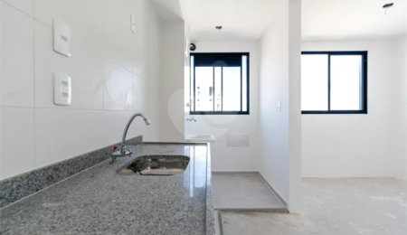 Apartamento à venda com 2 quartos em Vila Mira, São Paulo, SP