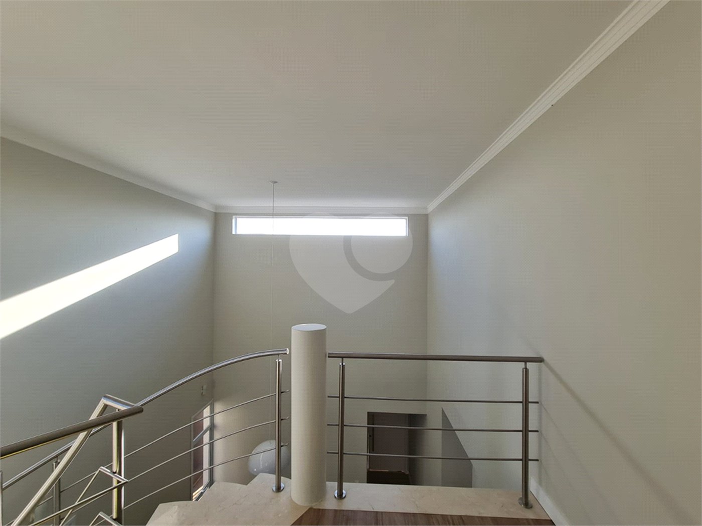 Casa à venda com 3 suítes no condomínio Geneve, Campinas - SP