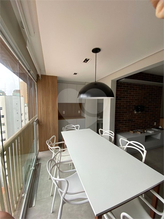 Apartamento para alugar com 2 quartos, sendo 1 suíte,  em Vila Gertrudes, São Paulo, SP