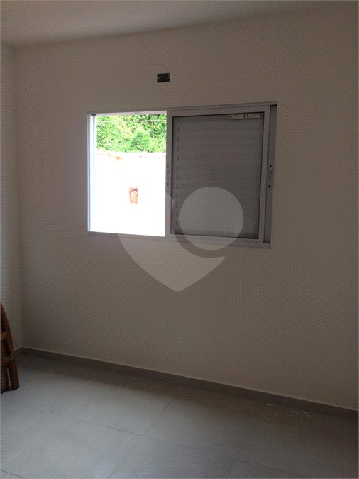 Casa à venda com 2 quartos no condomínio Cristal Boracéia I, Bertioga - SP