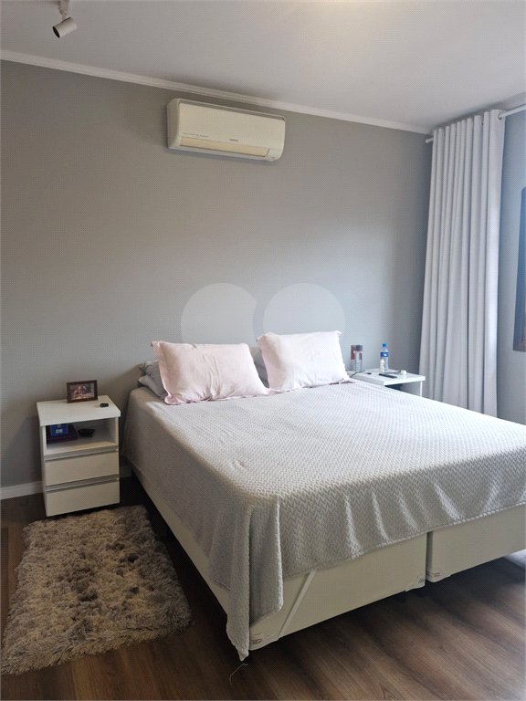Sobrado à venda com 3 quartos, sendo 1 suíte, em Vila Lageado, São Paulo, SP