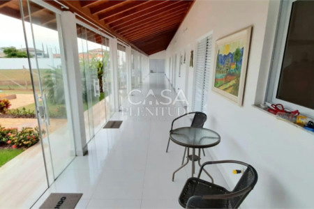 Casa em condomínio à venda ou para alugar com 4 suítes no Centro, Cesário Lange, SP