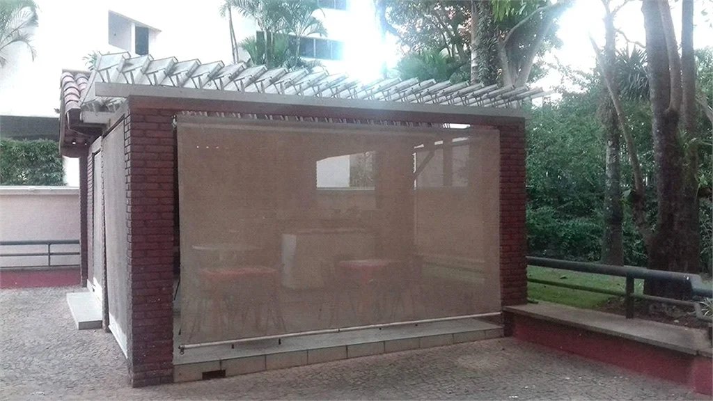 Apartamento à venda com 3 quartos, sendo 1 suíte,  em Jardim Parque Morumbi, São Paulo, SP