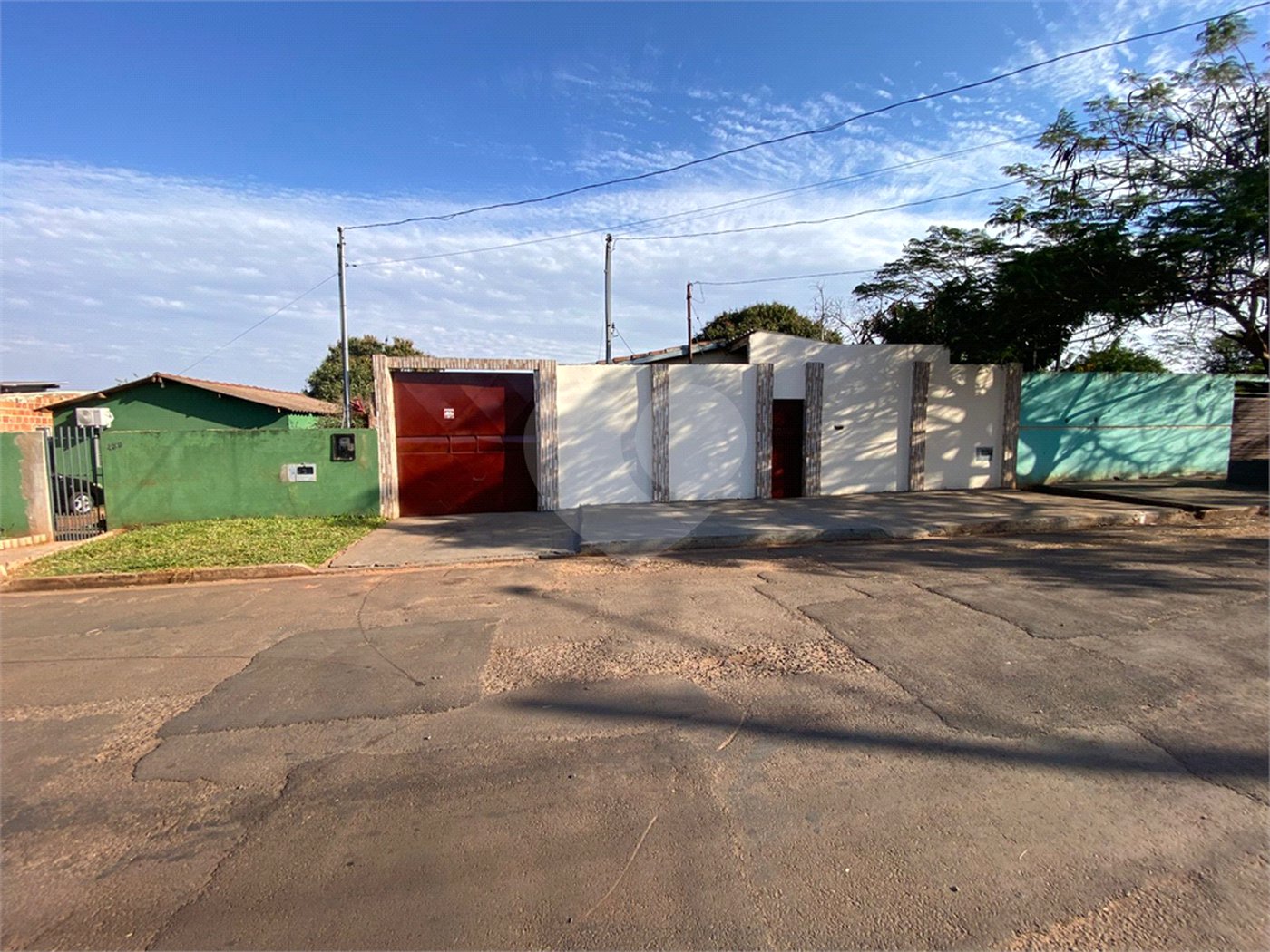 Casa à venda com 3 quartos em Vila Áurea, Ponta Porã, MS