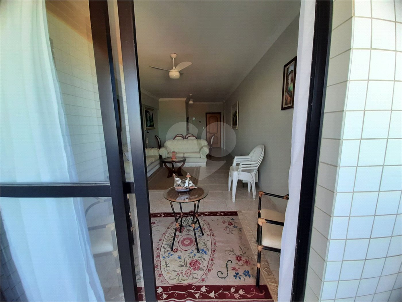 Apartamento à venda com 2 quartos, sendo 1 suíte, em Vera Cruz, Mongaguá, SP
