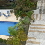 Prédio com portaria 24 horas, e lazer. Apartamento com 3 dormitórios, uma suíte, 2 vagas de garagem