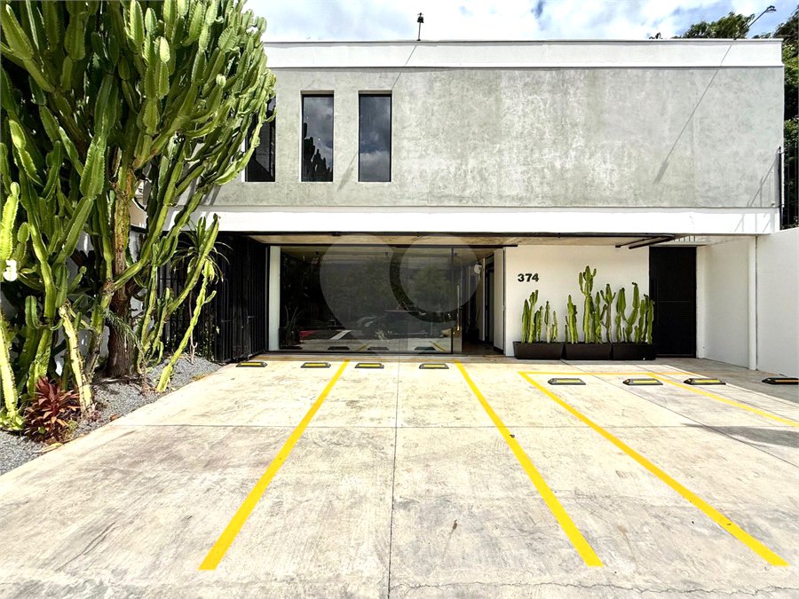 Prédio para alugar em Jardim Santa Rosália, Sorocaba, SP