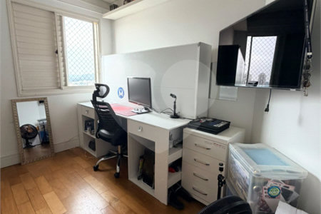 Apartamento à venda com 3 quartos, sendo 1 suíte,  em Vila Guarani (z Sul), São Paulo, SP