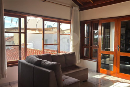 Sobrado à venda com 5 quartos, sendo 3 suítes,  em Jardim Recanto do Valle, Indaiatuba, SP