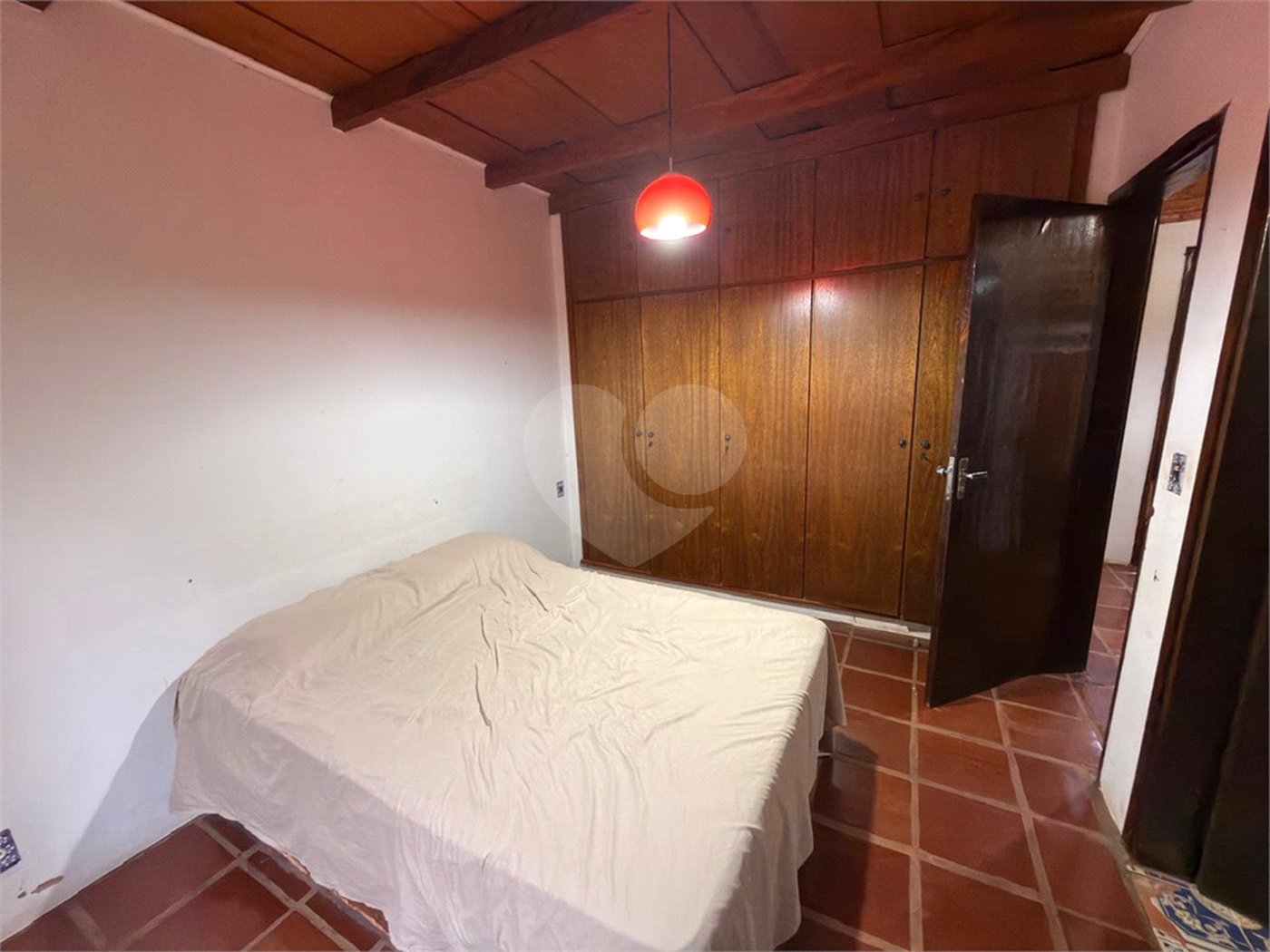 Chácara à venda com 3 quartos, sendo 1 suíte,  em Portal da Figueira, Itapetininga, SP