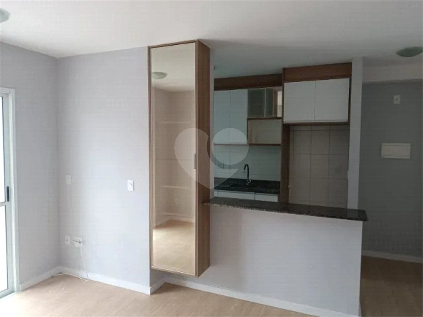 Apartamento à venda com 2 quartos, sendo 1 suíte, em Vila Sanches, São José dos Campos, SP