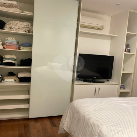 Apartamento à venda com 3 suítes em Vila Andrade, São Paulo, SP