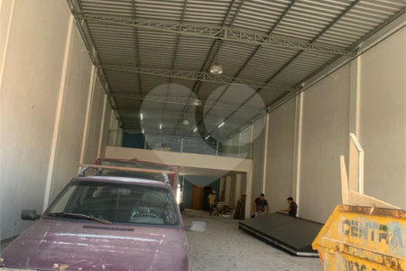 Salão para alugar no Centro, Vinhedo, SP