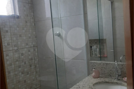 Casa à venda com 3 quartos no condomínio Pedro Voss, São Paulo - SP