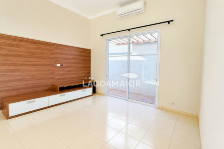 Casa à venda com 3 quartos, sendo 1 suíte, no condomínio Portal das Àguas, Três Lagoas - MS