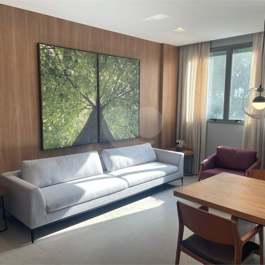 Apartamento à venda com 2 quartos, sendo 1 suíte, em Santo Amaro, São Paulo, SP