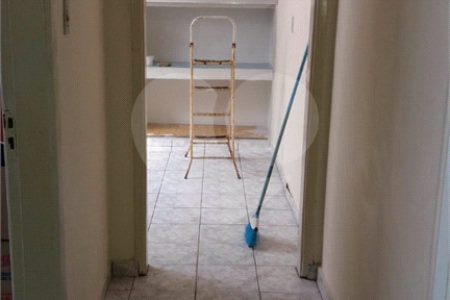 Casa à venda com 7 quartos, sendo 1 suíte, em Lapa, São Paulo, SP