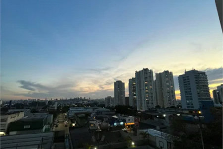 Apartamento à venda com 3 quartos, sendo 1 suíte, em Vila Hamburguesa, São Paulo, SP