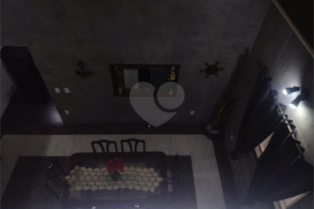Casa à venda com 3 quartos, sendo 1 suíte, no condomínio Acmti - Colinas do Mosteiro, Terras de Itaici e Recanto dos Pássaros, Indaiatuba - SP