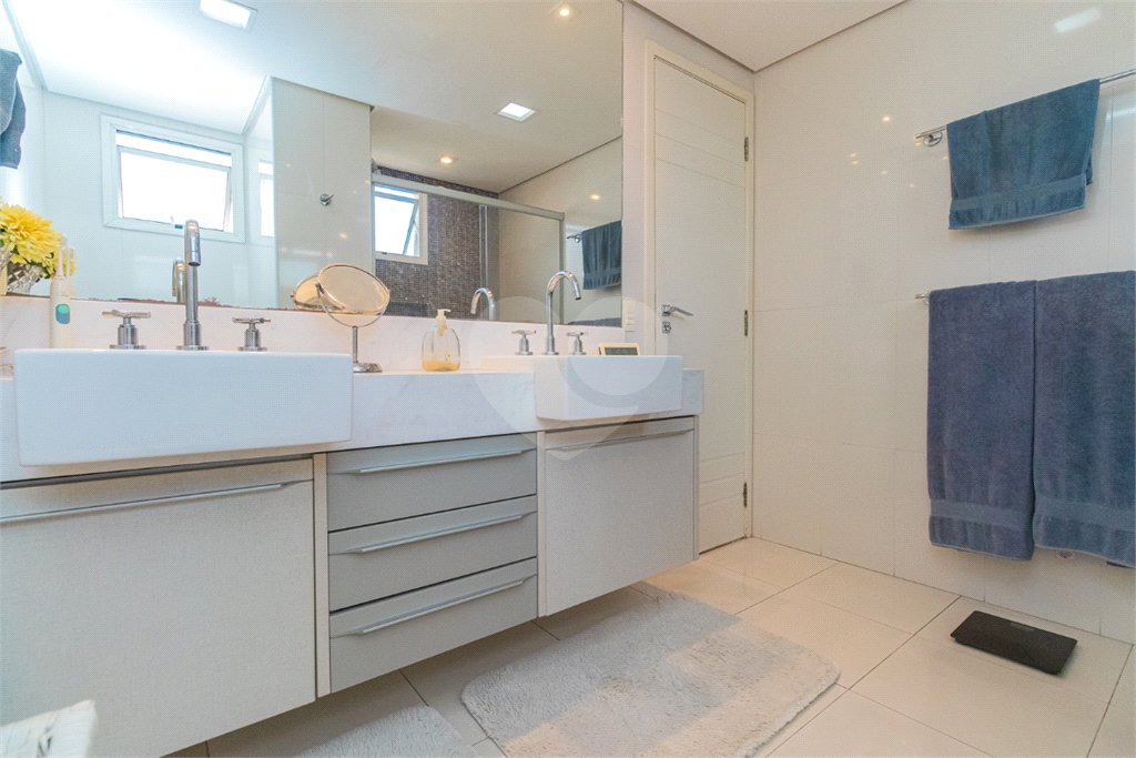 Apartamento à venda com 2 suítes em Chácara Santo Antônio, São Paulo, SP