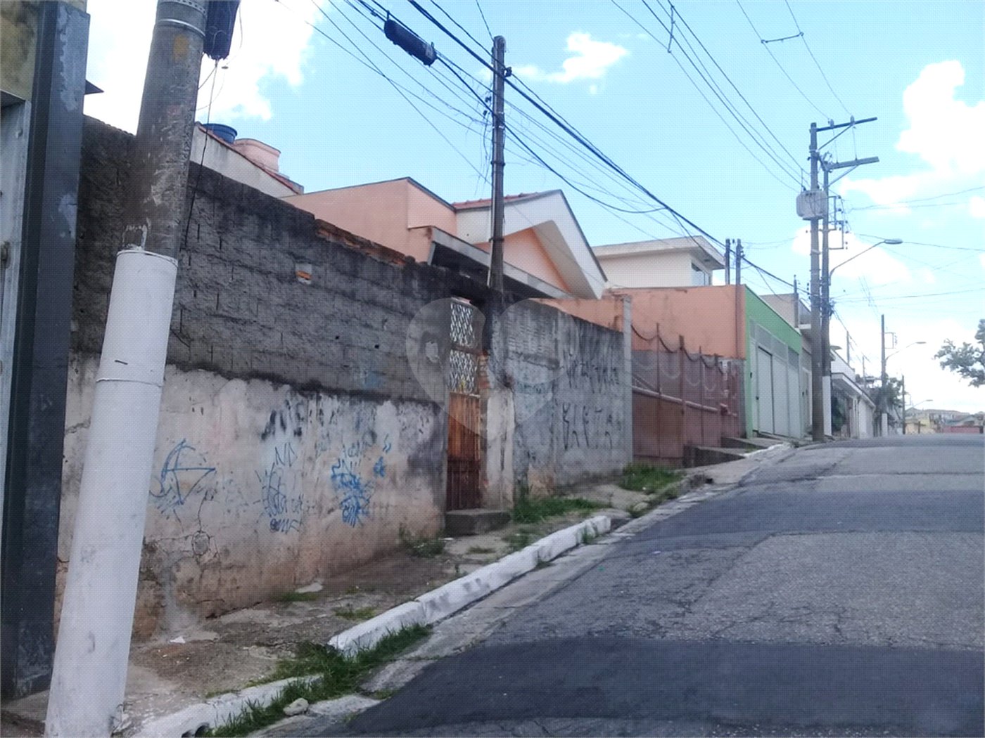 Sobrado à venda com 3 quartos, sendo 1 suíte, em Santana, São Paulo, SP