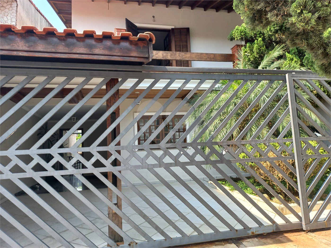 Casa à venda com 3 suítes em Parque Monte Alegre, Taboão da Serra, SP
