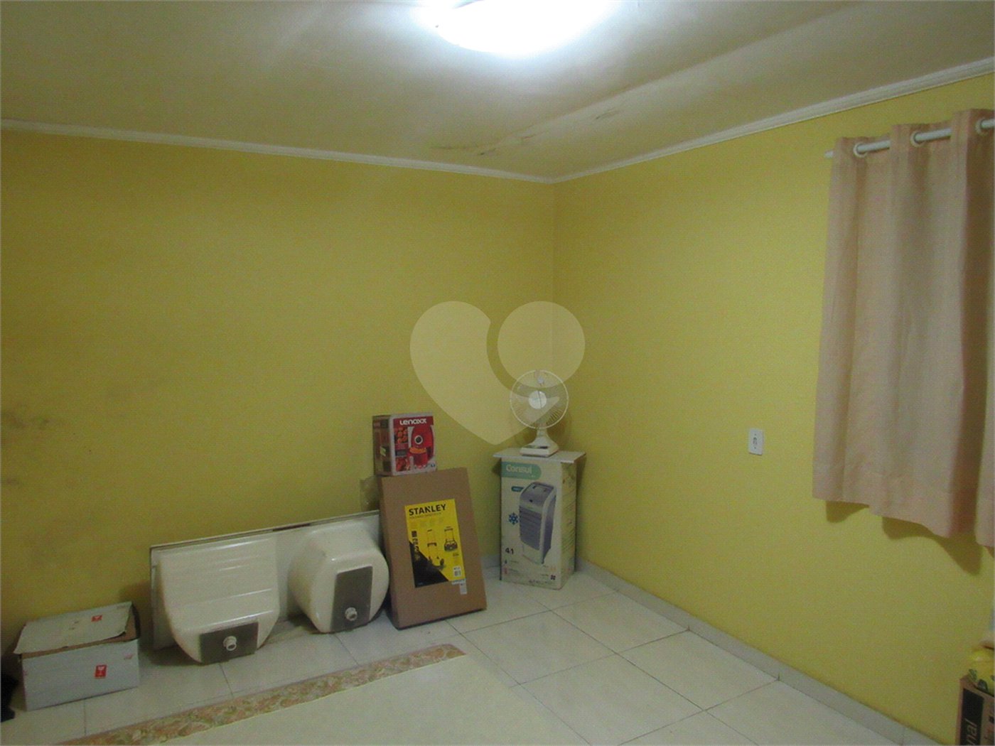 Sobrado à venda com 1 quarto, sendo 2 suítes, em Jardim das Oliveiras, São Paulo, SP
