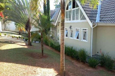 Casa à venda com 3 quartos, sendo 1 suíte,  em Bosque, Vinhedo, SP
