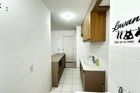 Apartamento à venda com 2 quartos em Parque Imperial, Ferraz de Vasconcelos, SP