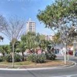 Casa à venda com 3 quartos, sendo 2 suítes,  no condomínio Terras do Oriente, Valinhos - SP