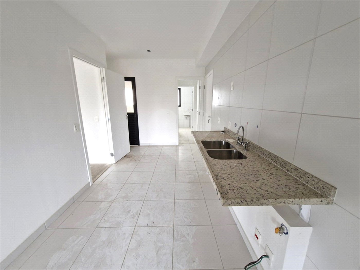 Apartamento à venda com 3 suítes em Alto da Boa Vista, São Paulo, SP
