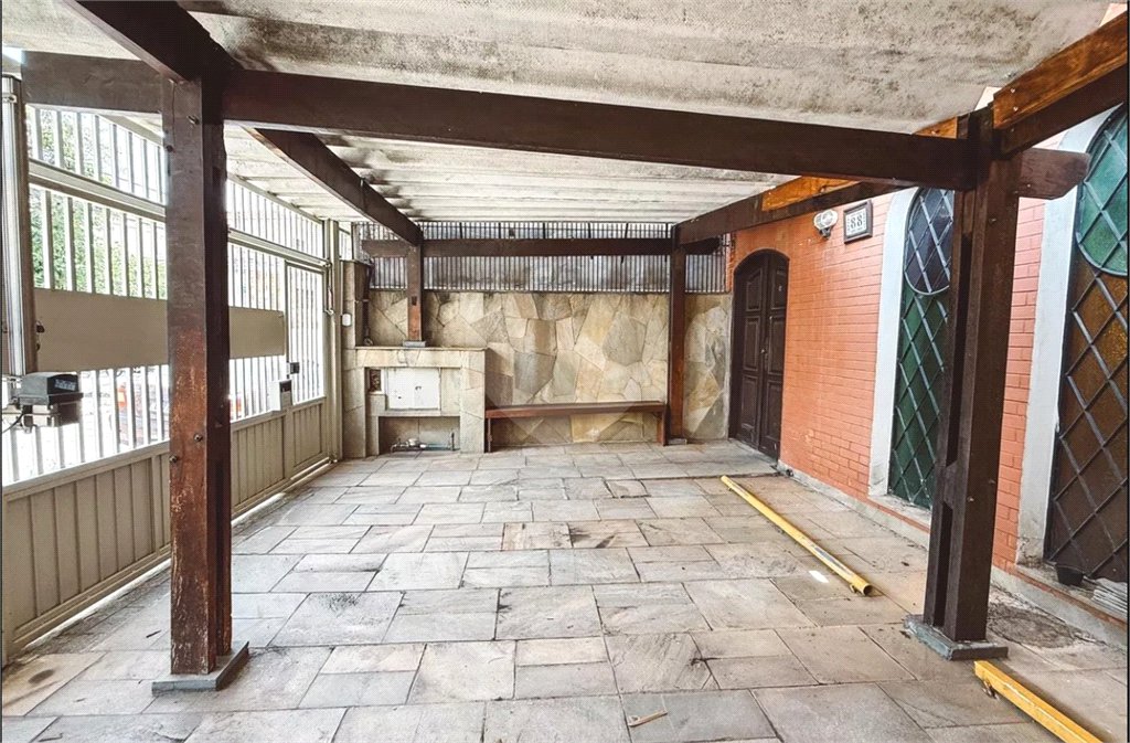 Sobrado à venda com 3 quartos, sendo 1 suíte,  em Vila Dom Pedro II, São Paulo, SP