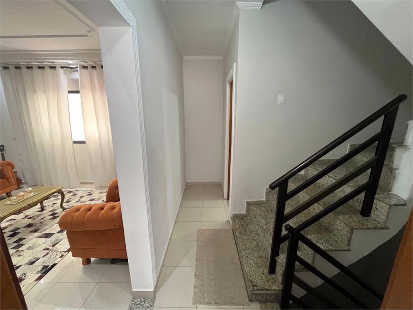 Casa com 3 dormitórios à venda, 142 m² por R$ 675.000,00 - Centro - São Vicente/SP