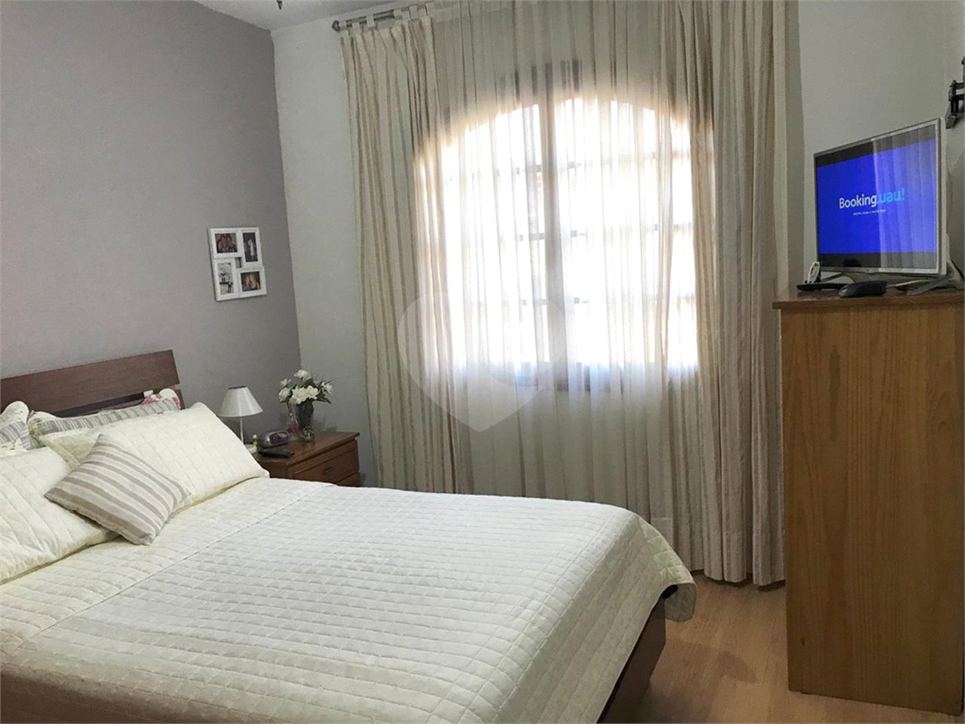 Sobrado à venda com 2 quartos em Tremembé, São Paulo, SP