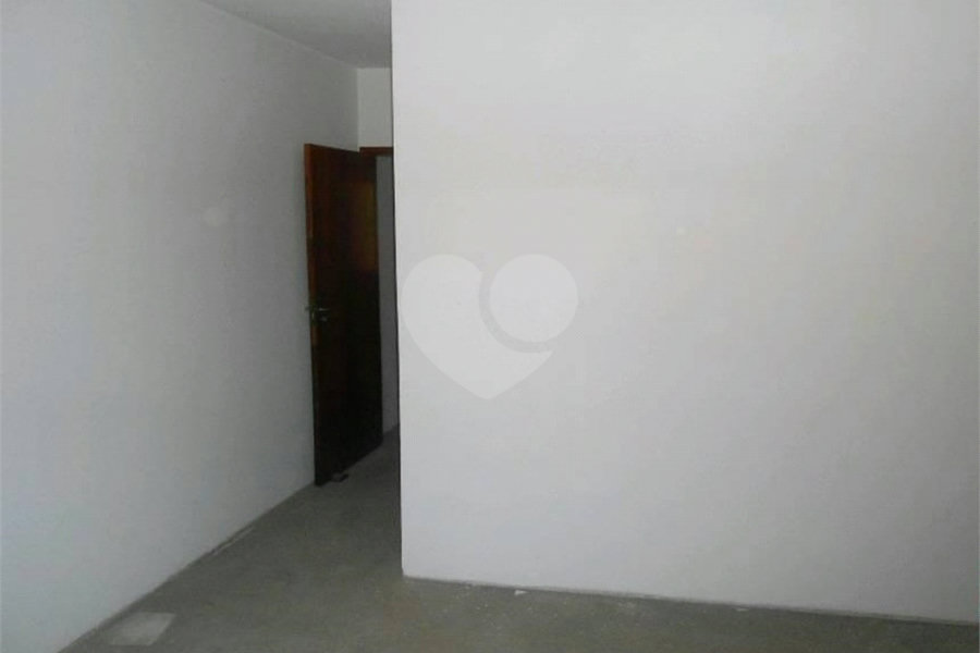 Sobrado à venda com 4 quartos, sendo 1 suíte, em Imirim, São Paulo, SP
