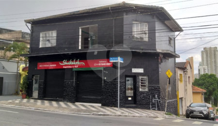 Prédio inteiro à venda em Santana, São Paulo, SP