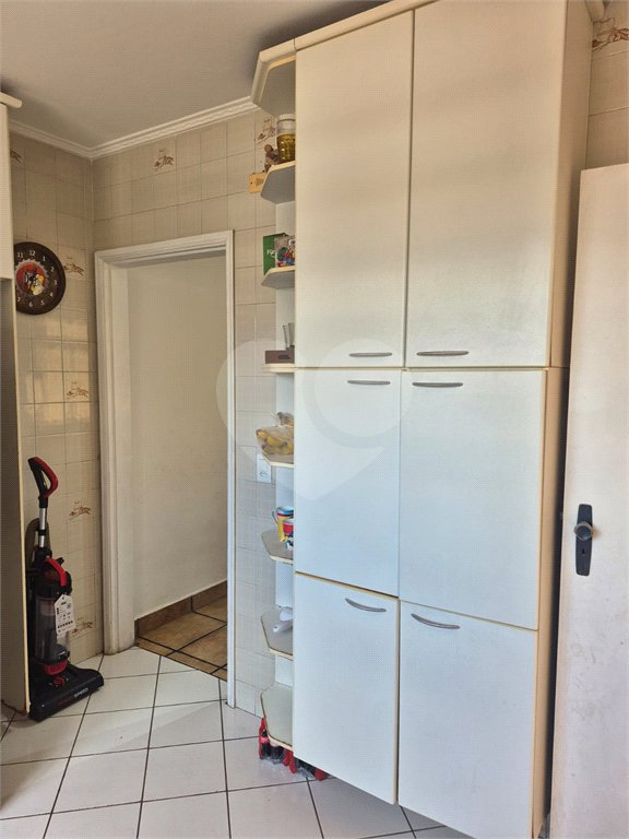 Casa à venda com 3 quartos, sendo 1 suíte, em Jardim Umuarama, São Paulo, SP
