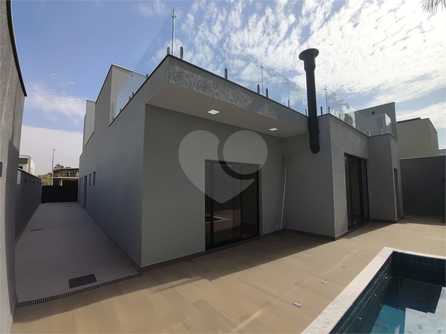 Casa à venda com 3 suítes no condomínio Alphaville Nova Esplanada 4, Votorantim - SP