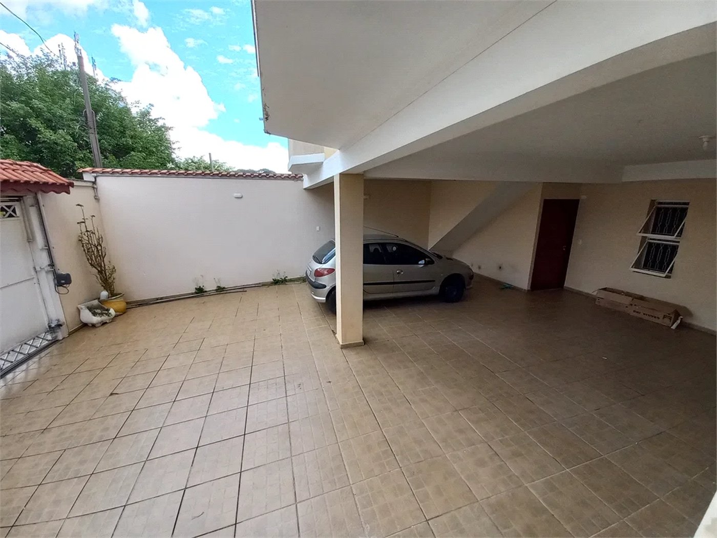 Sobrado à venda com 3 quartos, sendo 1 suíte, em Lar São Paulo, São Paulo, SP