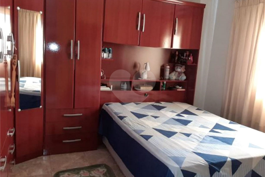 Sobrado à venda com 3 quartos, sendo 1 suíte, em Jaraguá, São Paulo, SP