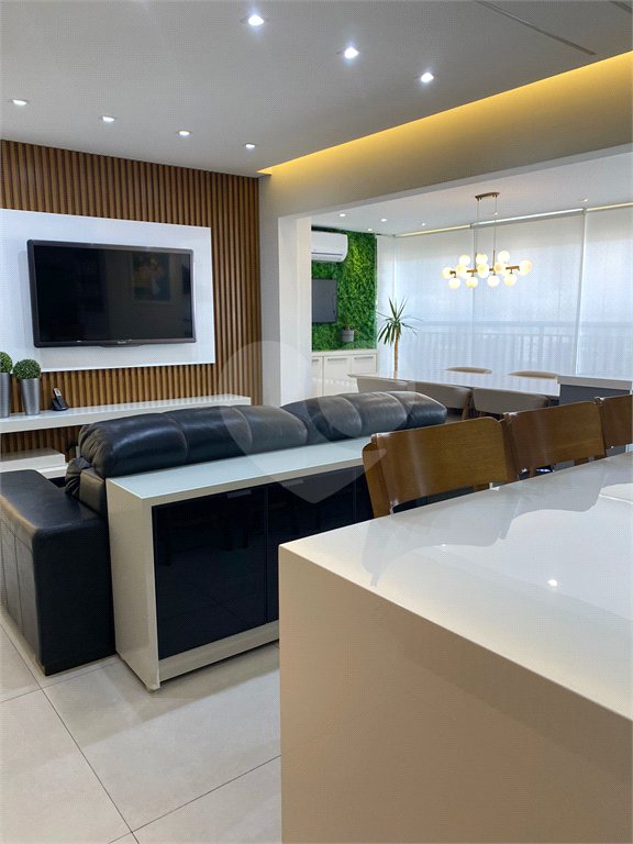 Apartamento à venda com 3 suítes em Cidade Mãe do Céu, São Paulo, SP