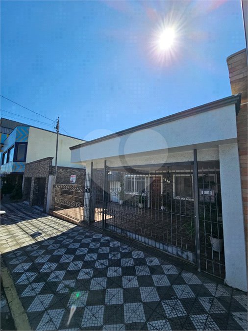 Casa à venda ou para alugar com 5 quartos, sendo 1 suíte, no Centro, Salto, SP