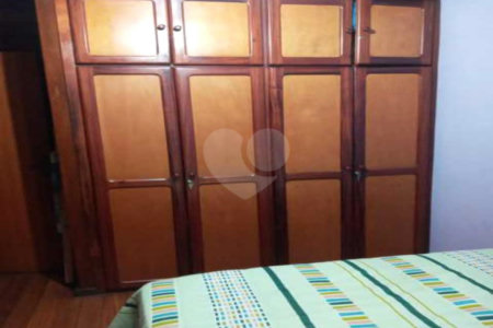 Casa à venda com 5 quartos, sendo 1 suíte, em Campo Grande, Rio de Janeiro, RJ