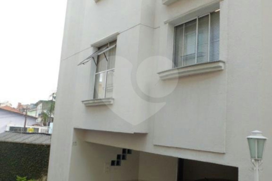 Casa à venda com 2 quartos, sendo 1 suíte, no condomínio Da Chácara, São Paulo - SP