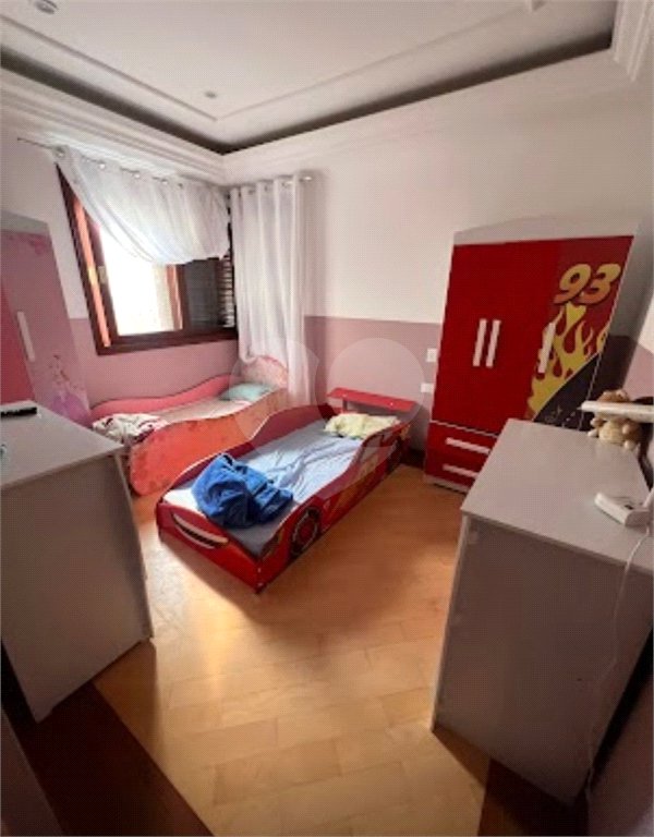 Casa à venda com 5 suítes em Aruã, Mogi das Cruzes, SP