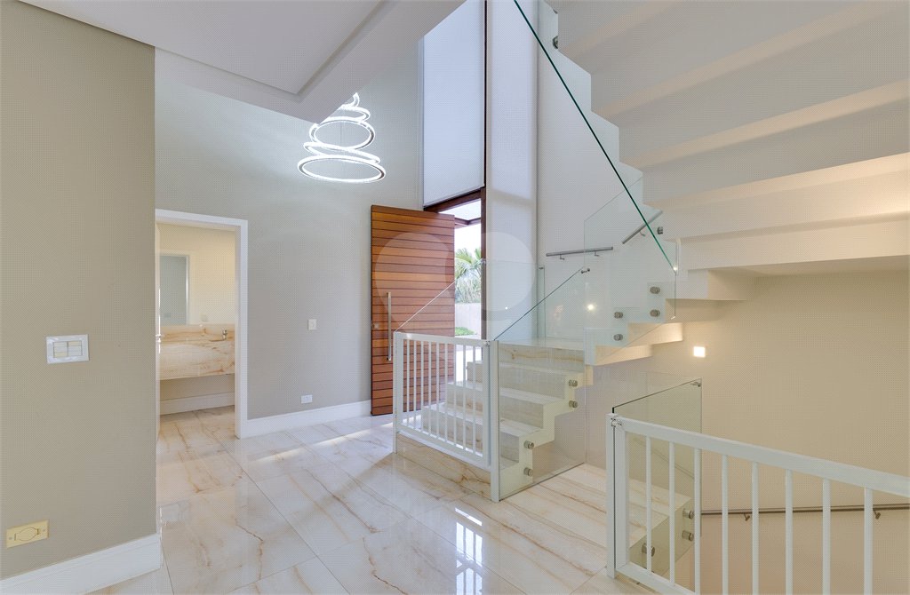 Casa à venda com 4 suítes no condomínio Porto Fino, São Paulo - SP