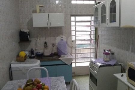 Sobrado à venda com 4 quartos, sendo 1 suíte,  em Indianópolis, São Paulo, SP