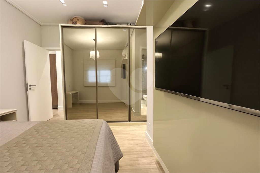 Apartamento à venda com 3 quartos, sendo 2 suítes, em Tremembé, São Paulo, SP